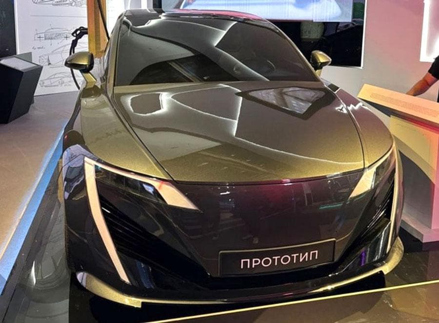 Electric car "Molniya" (prototype)