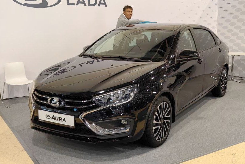 Lada e-Aura