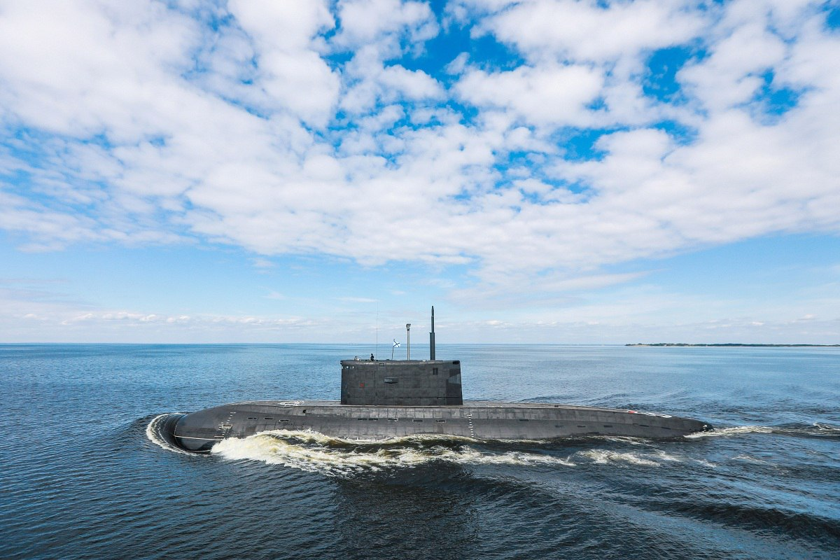 &nbsp;подводная лодка «Комсомольск-на-Амуре» &nbsp;