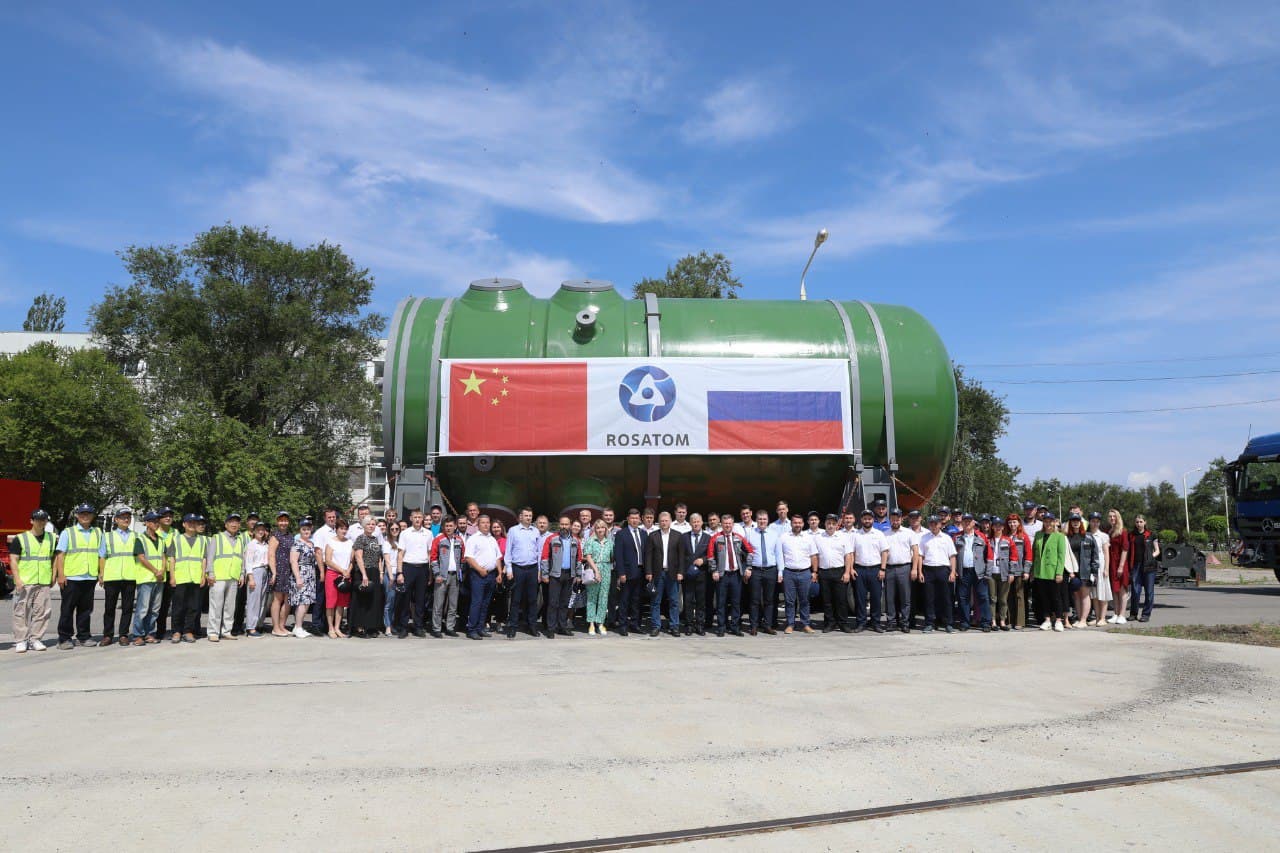«Атоммаш» отгрузил реактор и четыре парогенератора для третьего энергоблока строящейся в КНР АЭС «Сюйдапу»