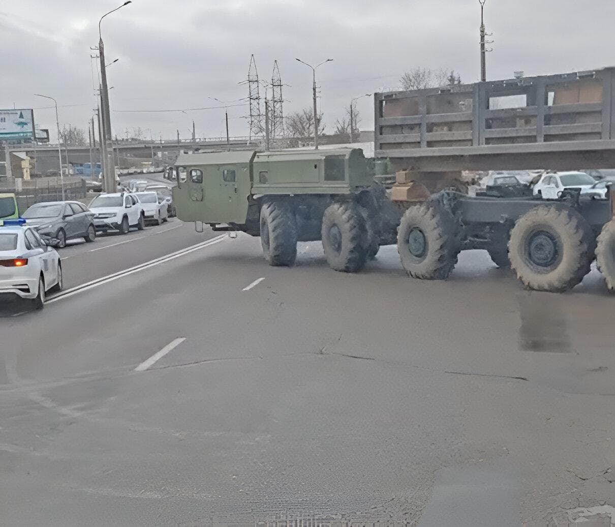 Предположительное шасси БРСД «Орешник»