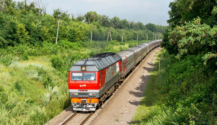 TEP70BS diesel locomotive