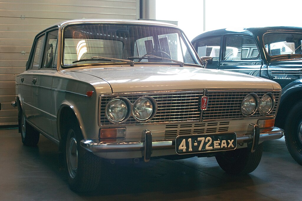 VAZ-2103