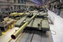 Производитель танков Т-90М «Прорыв» начал массовый набор новых рабочих