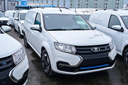 АвтоВАЗ укрепляет экологическую инфраструктуру Москвы: 33 электромобиля LADA e-Largus поступили в «Мосгортранс»
