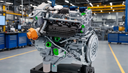 Russia construyó un motor marino V8 de 300 CV en lugar de Yamaha