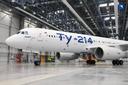Hundreds of Russian airliners await crews: training specialists for the MC-21 and Tu-214 has become a new challenge for aviation