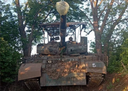 A través del polvo del tiempo: el tanque ruso T-62 fue el primero en el mundo en disparar desde una posición de cabrioleo