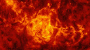 Una llamarada solar de nivel M2.8 provocó una eyección de plasma hacia la Tierra: se espera la tormenta magnética más fuerte en dos meses