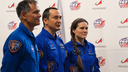 Final Exams Before Launch to ISS: Crews of the 75th Mission Take to Simulators