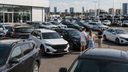 Gastaron 366 mil millones de rublos en un mes: los rusos compran masivamente coches nuevos