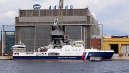 С вертолётом Ка-226 и БПЛА «Орлан» на борту: строительство патрульного корабля «Холмск» для ФСБ завершили в Петербурге