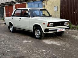 Unused VAZ-2105 "Time Capsule" Surfaces in Russia
