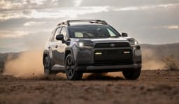 Toyota начала продажи RAV4 в Японии