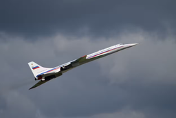 Russian supersonic aircraft with AI will be able to fly almost without pilot involvement