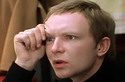 Почему в «Иронии судьбы» Лукашин летит сразу на трёх самолётах? Разбор полётов