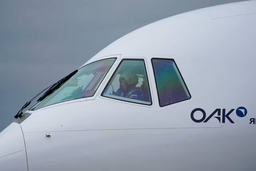 В ОАК объяснили, почему стёкла МС-21 сделали в 8 раз прочнее обычного