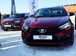 With a new engine and 6-speed "mechanics": Lada Vesta Sport shown in Togliatti