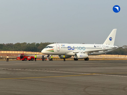 El SJ-100 aterrizó en India antes del inicio de Wings India