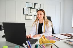 Хакеры массово шлют российским врачам письма с троянами