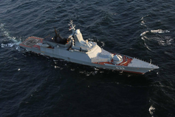 Экипаж корвета «Бойкий» отправил на дно подлодку условного противника