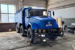 A monster of the Soviet automotive industry: a rare ZIL with an American engine is up for sale