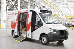 GAZ cruzó un autobús con una furgoneta: así surgió la única "Gazel Logistik" para entregas