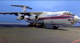 El pesado avión de transporte Il-76TD llevó una carga especial a Beirut