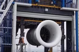 С производителя двигателей ПД-35 требуют 646 млн рублей
