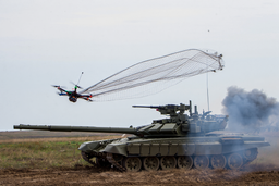 Un sistema revolucionario de protección activa de tanques contra drones fue inventado en Russia