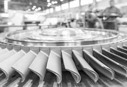 Engine plant for Su-57 seeks polisher for 52K: couriers offered up to 200K