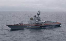 Los buques "R-14" y "R-20" de la Flota del Pacífico lanzaron misiles "Moskit" en el Mar de Japón