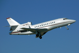 El avión Dassault Falcon del Ministro de Defensa británico perdió la conexión GPS cerca de la frontera rusa