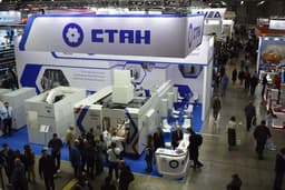 Import substitution for DMG MORI, Mazak, and Doosan products for aircraft manufacturing and the defense industry: a workpiece changing device for 2000 VH machines created in Russia