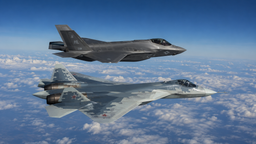 Почему на F-35 один двигатель, а на Су-57 сразу два: страдает малозаметность?