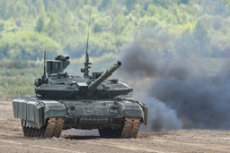 УВЗ значительно усилил защиту Т-90М: танк получил обновлённую систему РЭБ и новую бронезащиту