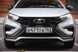 АвтоВАЗ рассказал, какие машины Lada подорожают