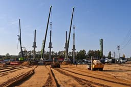 В России началось строительство крупнейшего завода тяговых батарей