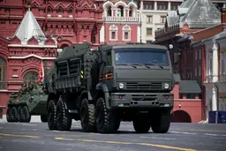 Умные поля «Земледелия» – российским войскам передан новейший комплекс дистанционного минирования