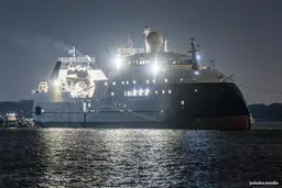 В Балтийском море испытали новый морозильный траулер-рыбозавод «Капитан Соколов» 