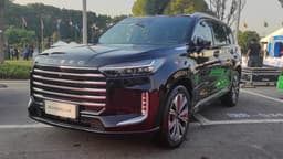 Навигация Яндекса, собственный модем, джойстик для игр – Chery обновила для россиян Exeed VX