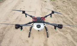 Дрон дальнего действия: в Петербурге разработали беспилотник-ретранслятор сигнала