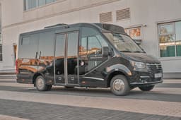 VIP-пассажиров московского аэропорта «Внуково» посадили на автомобили ГАЗ