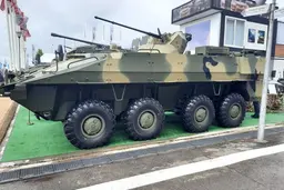 Радикально модернизирован: новейший БТР-22 проходит испытания