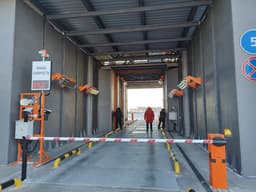 Без сбоев и пробок: Россия тестирует на границе с Китаем новые цифровые портальные инспекционно-досмотровые комплексы