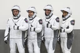 Российский космонавт Александр Гребёнкин прибыл на МКС с астронавтами NASA