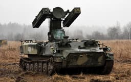 Разрывает дроны и крылатые ракеты: «Калашников» рассказал о характеристиках ЗУР «Стрела-10»