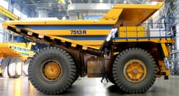 На электричестве и природном газе: БелАЗ анонсировал две новые модели карьерных самосвалов