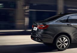 У LADA Vesta NG протирается бензобак