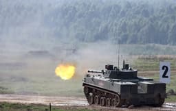 Защита от коптеров и «Накидка»: обновленные БМП-3 и БМД-4М отправили в российские войска